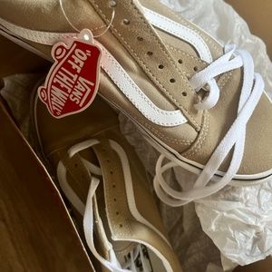 Vans shoes NWT
